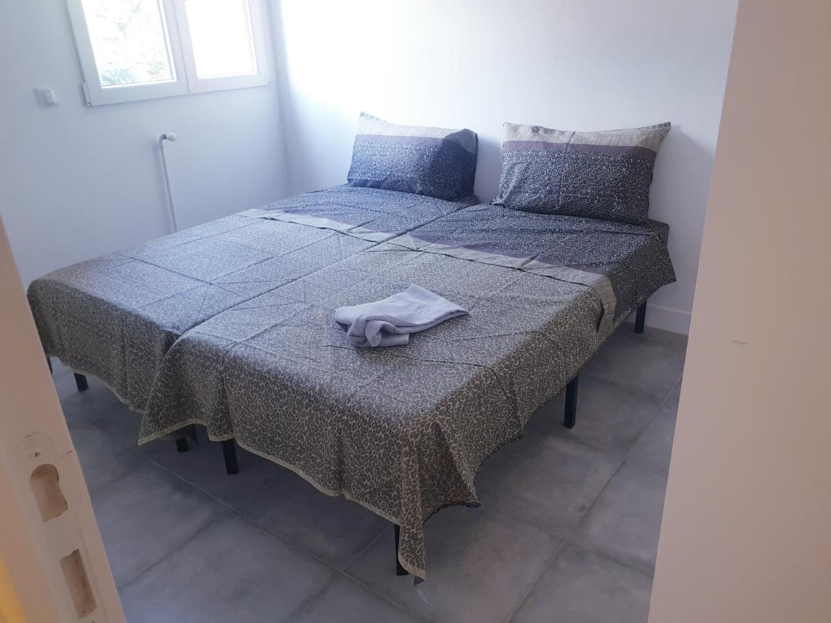 Appartements Renove 2023 Proche Aeroport 5Min, Gare Sncf 2 Min, Tramway Au Pied De L'Immeuble , Parking Possible, Renovated Apartments 2023 Near The Airport 5 Min, Train Station 2 Min, Tram Next To The Building 1 Min, Parking Possible Nice Exterior foto