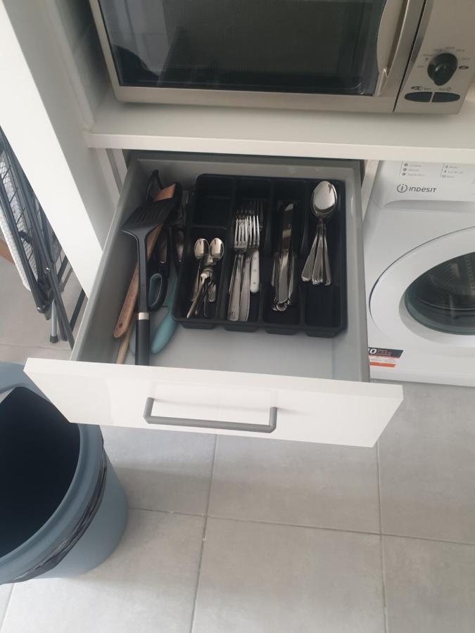 Appartements Renove 2023 Proche Aeroport 5Min, Gare Sncf 2 Min, Tramway Au Pied De L'Immeuble , Parking Possible, Renovated Apartments 2023 Near The Airport 5 Min, Train Station 2 Min, Tram Next To The Building 1 Min, Parking Possible Nice Exterior foto