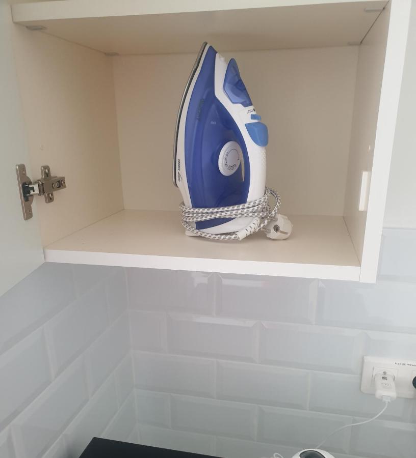 Appartements Renove 2023 Proche Aeroport 5Min, Gare Sncf 2 Min, Tramway Au Pied De L'Immeuble , Parking Possible, Renovated Apartments 2023 Near The Airport 5 Min, Train Station 2 Min, Tram Next To The Building 1 Min, Parking Possible Nice Exterior foto