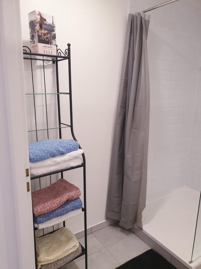 Appartements Renove 2023 Proche Aeroport 5Min, Gare Sncf 2 Min, Tramway Au Pied De L'Immeuble , Parking Possible, Renovated Apartments 2023 Near The Airport 5 Min, Train Station 2 Min, Tram Next To The Building 1 Min, Parking Possible Nice Exterior foto