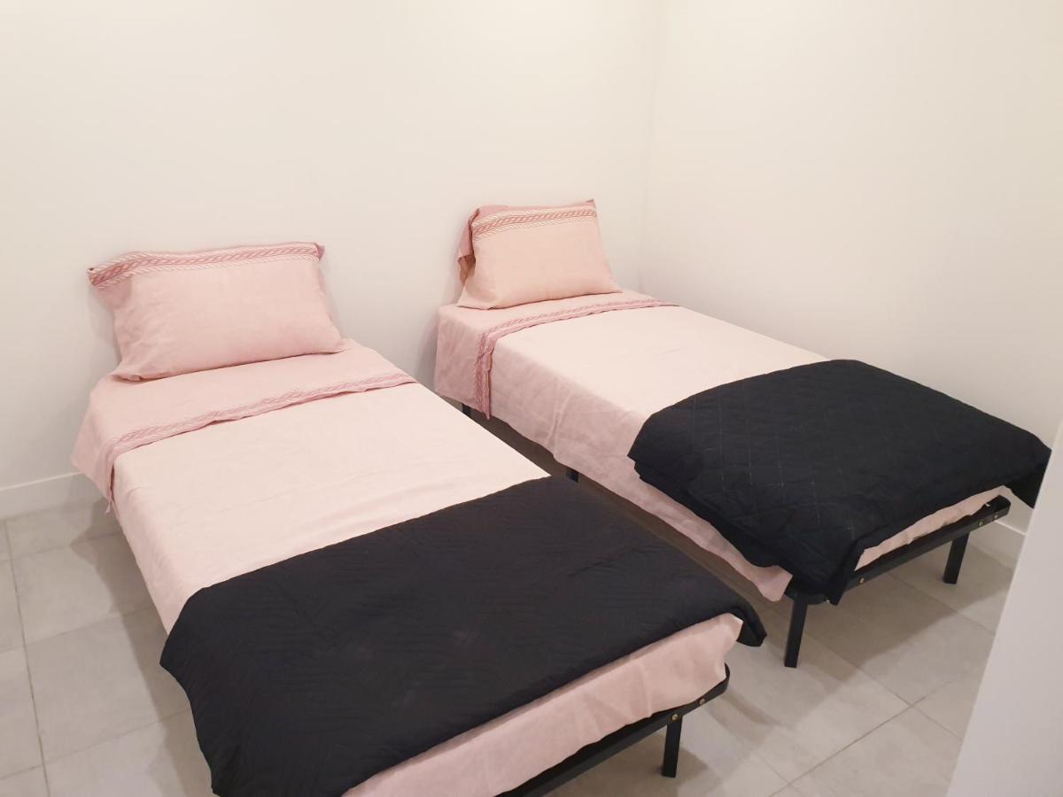 Appartements Renove 2023 Proche Aeroport 5Min, Gare Sncf 2 Min, Tramway Au Pied De L'Immeuble , Parking Possible, Renovated Apartments 2023 Near The Airport 5 Min, Train Station 2 Min, Tram Next To The Building 1 Min, Parking Possible Nice Exterior foto