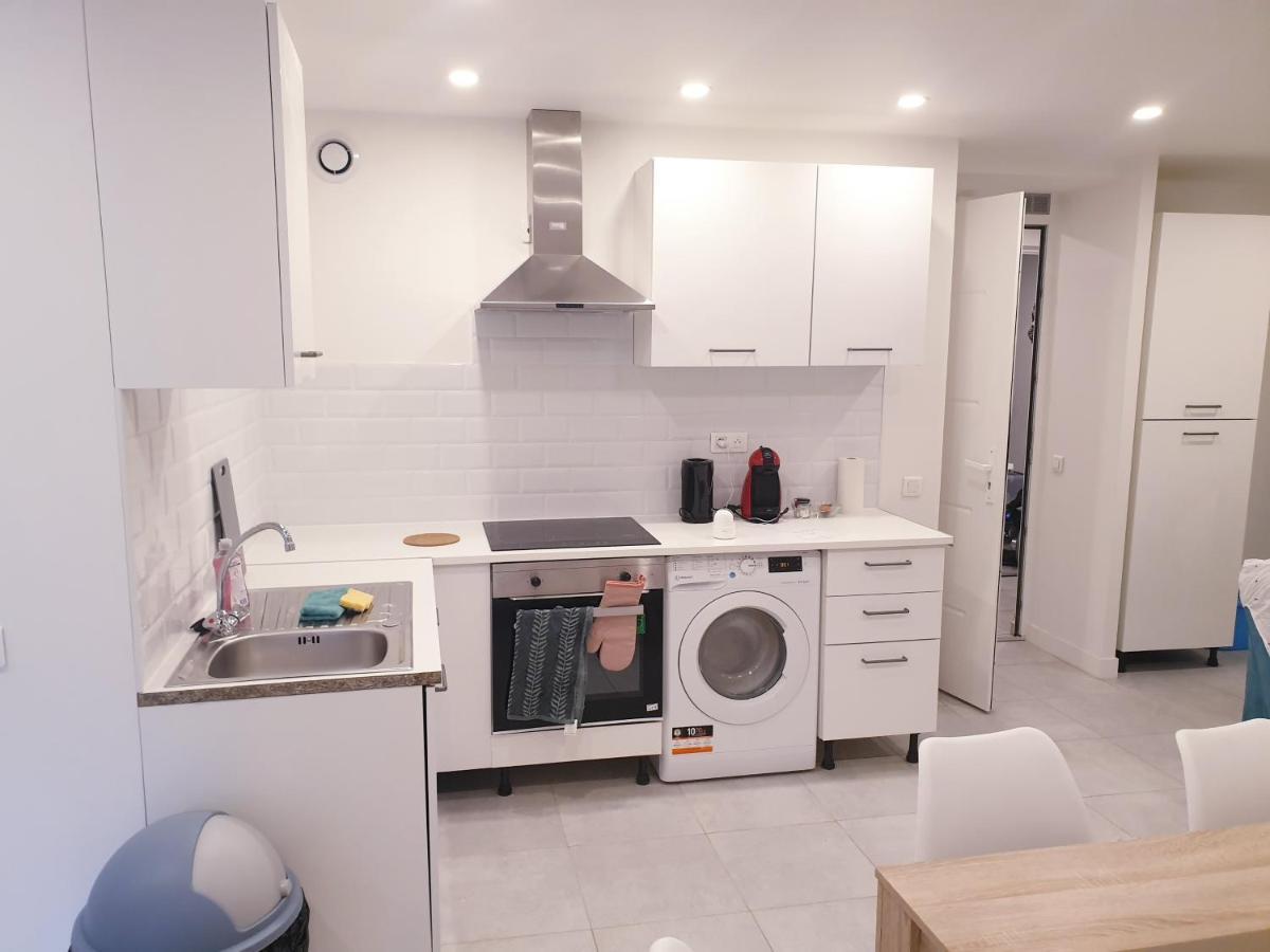 Appartements Renove 2023 Proche Aeroport 5Min, Gare Sncf 2 Min, Tramway Au Pied De L'Immeuble , Parking Possible, Renovated Apartments 2023 Near The Airport 5 Min, Train Station 2 Min, Tram Next To The Building 1 Min, Parking Possible Nice Exterior foto