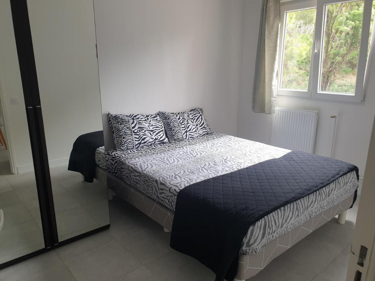 Appartements Renove 2023 Proche Aeroport 5Min, Gare Sncf 2 Min, Tramway Au Pied De L'Immeuble , Parking Possible, Renovated Apartments 2023 Near The Airport 5 Min, Train Station 2 Min, Tram Next To The Building 1 Min, Parking Possible Nice Quarto foto